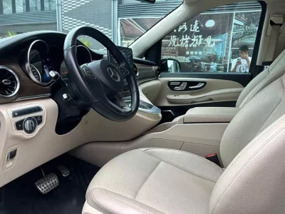 Mercedes-Benz Class V