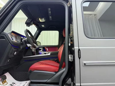 Mercedes-Benz G-rated