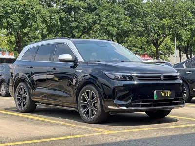 AITO M7