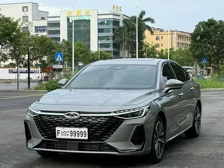 Chery Arrizo 8