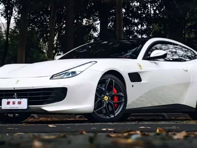 Ferrari GTC4Lusso, 2018 — купить с доставкой из Китая