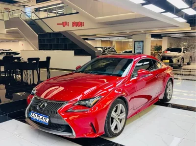 Lexus RC