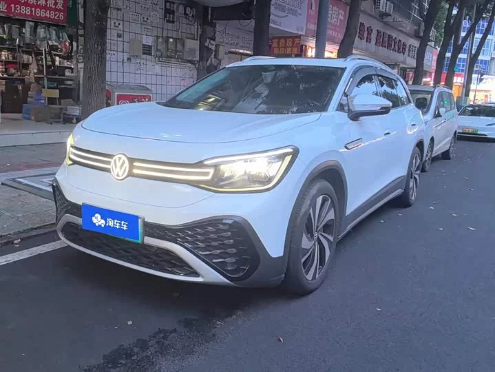 Volkswagen ID.6 CROZZ