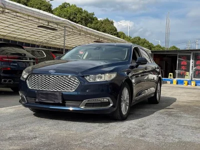 Ford Taurus