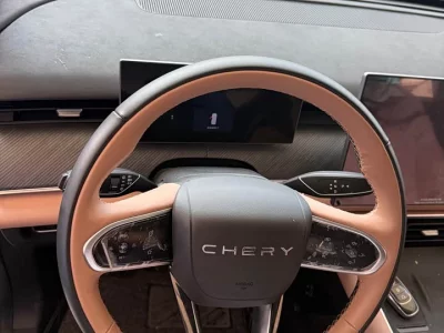 Chery Tiggo 8L