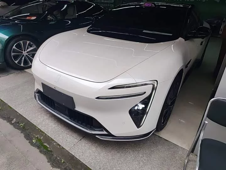 AVATR 06