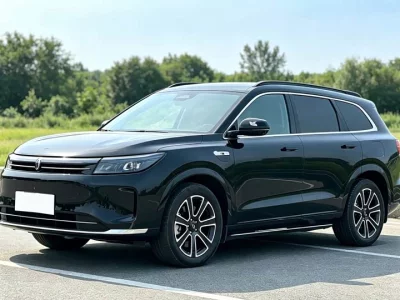 AITO M7