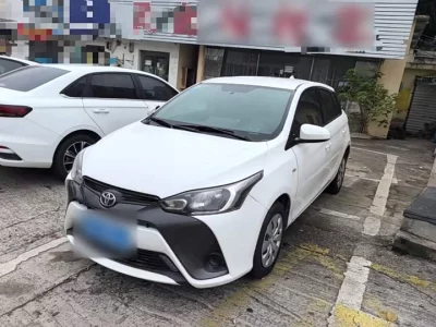 Toyota Yaris L