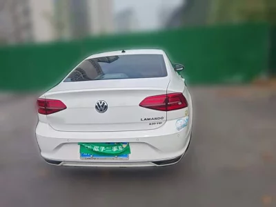 Volkswagen Lamando