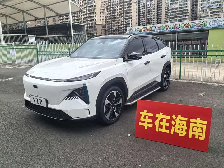 Geely Galaxy L7