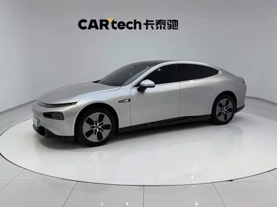 XPeng P7