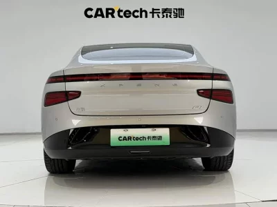 XPeng P7