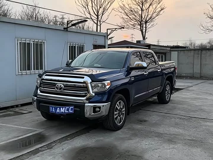 Toyota Tundra