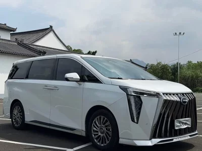 GAC Trumpchi M8