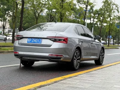 Skoda SuperB