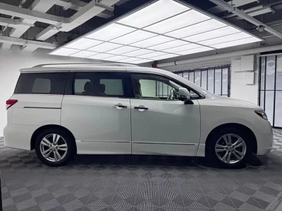 Nissan Quest