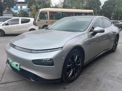 XPeng P7