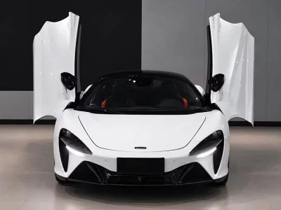 McLaren Artura