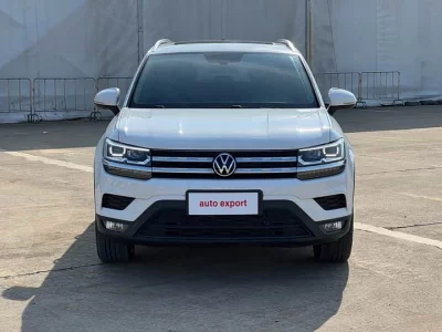 Volkswagen Tharu