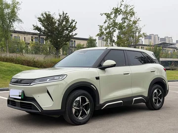 BYD Yuan UP
