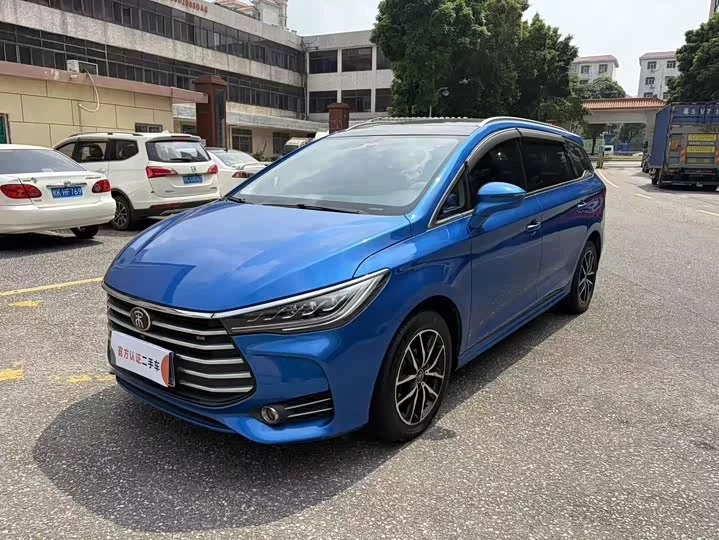 BYD Song MAX