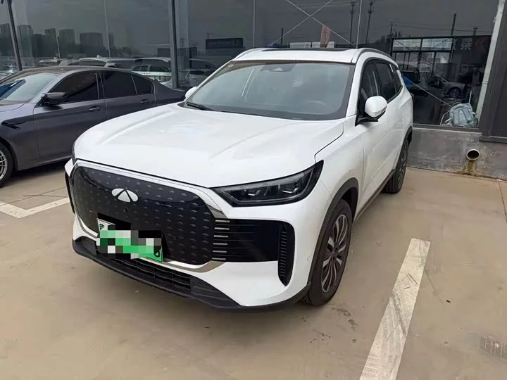 Chery Fengyun T8