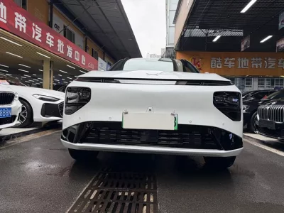 XPeng G9
