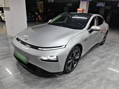 XPeng P7