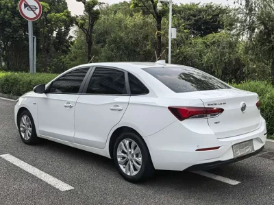 Buick Yinglang