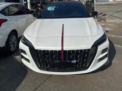 Hongqi H6