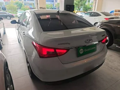 Chery Arrizo 5