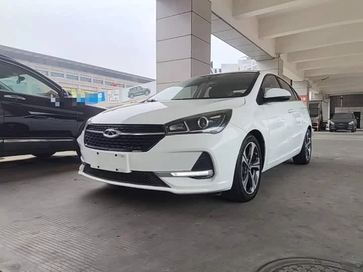 Chery Arrizo 5
