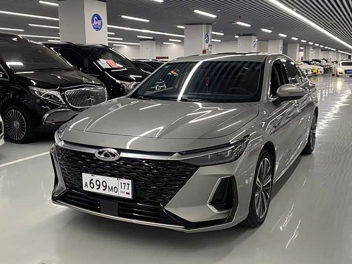 Chery Arrizo 8