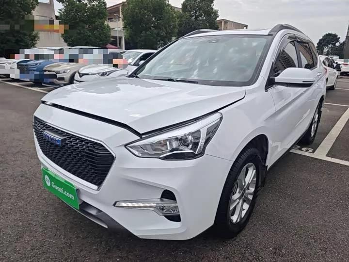 Haval M6