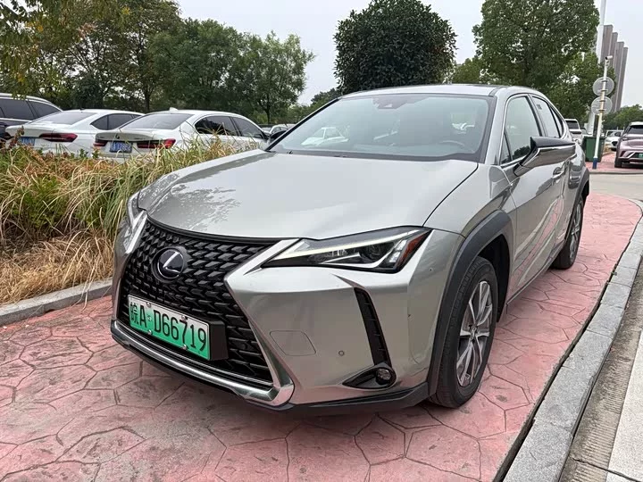 Lexus UX New Energy