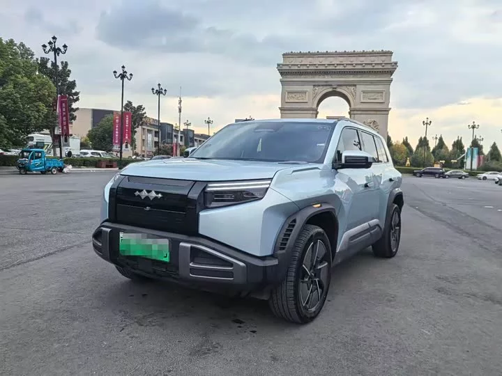 BYD Leopard Titanium 3