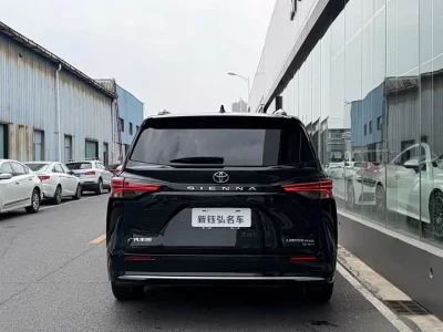 Toyota Sienna SIENNA