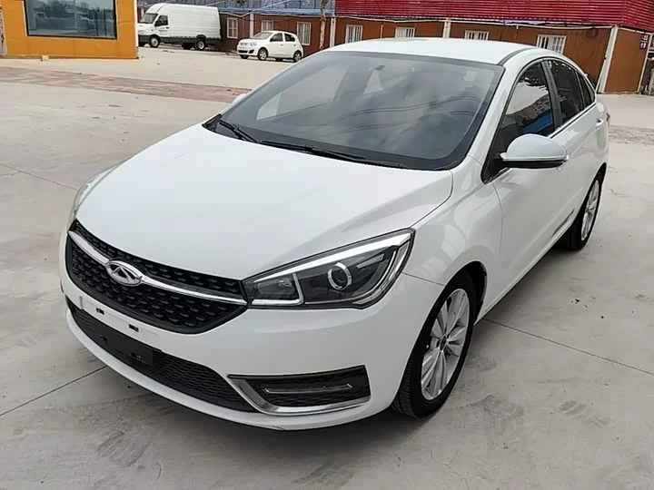 Chery Arrizo 5