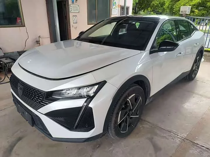 Peugeot 408X