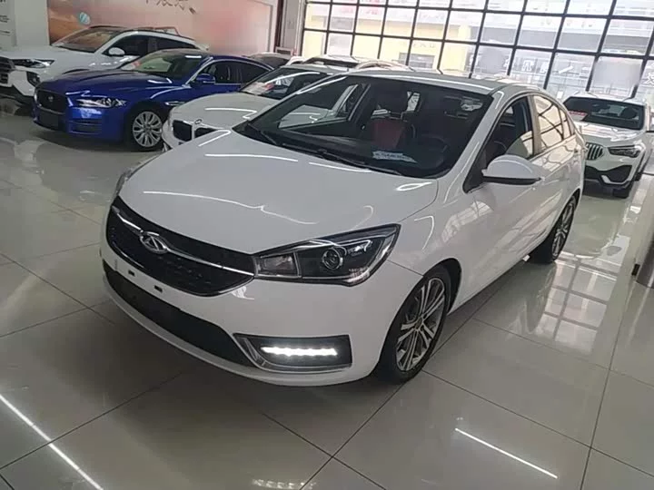 Chery Arrizo 5