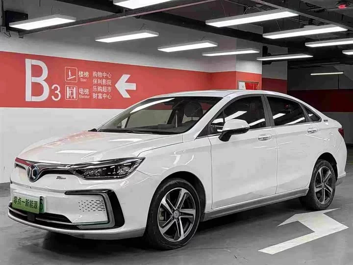 BAIC Beijing EU5
