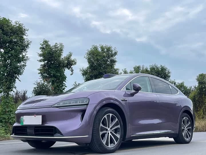 Luxeed R7
