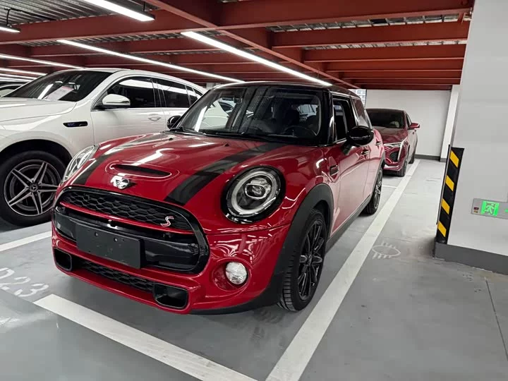 MINI 