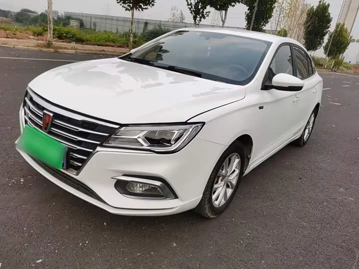 Roewe i5