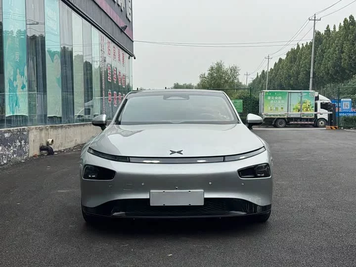 XPeng P7