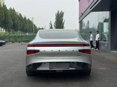 XPeng P7