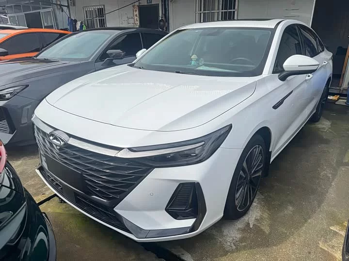 Chery Arrizo 8