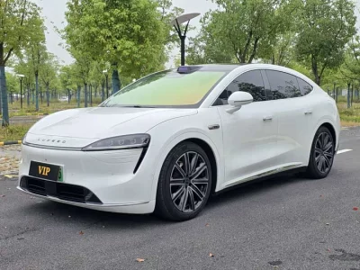 Luxeed R7