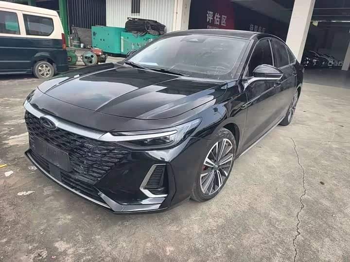 Chery Arrizo 8