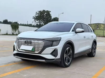 Audi Q5 e-tron, 2022 — купить с доставкой из Китая